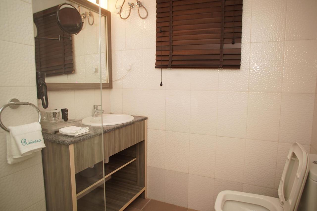 Riviera Suites Lagos Esterno foto