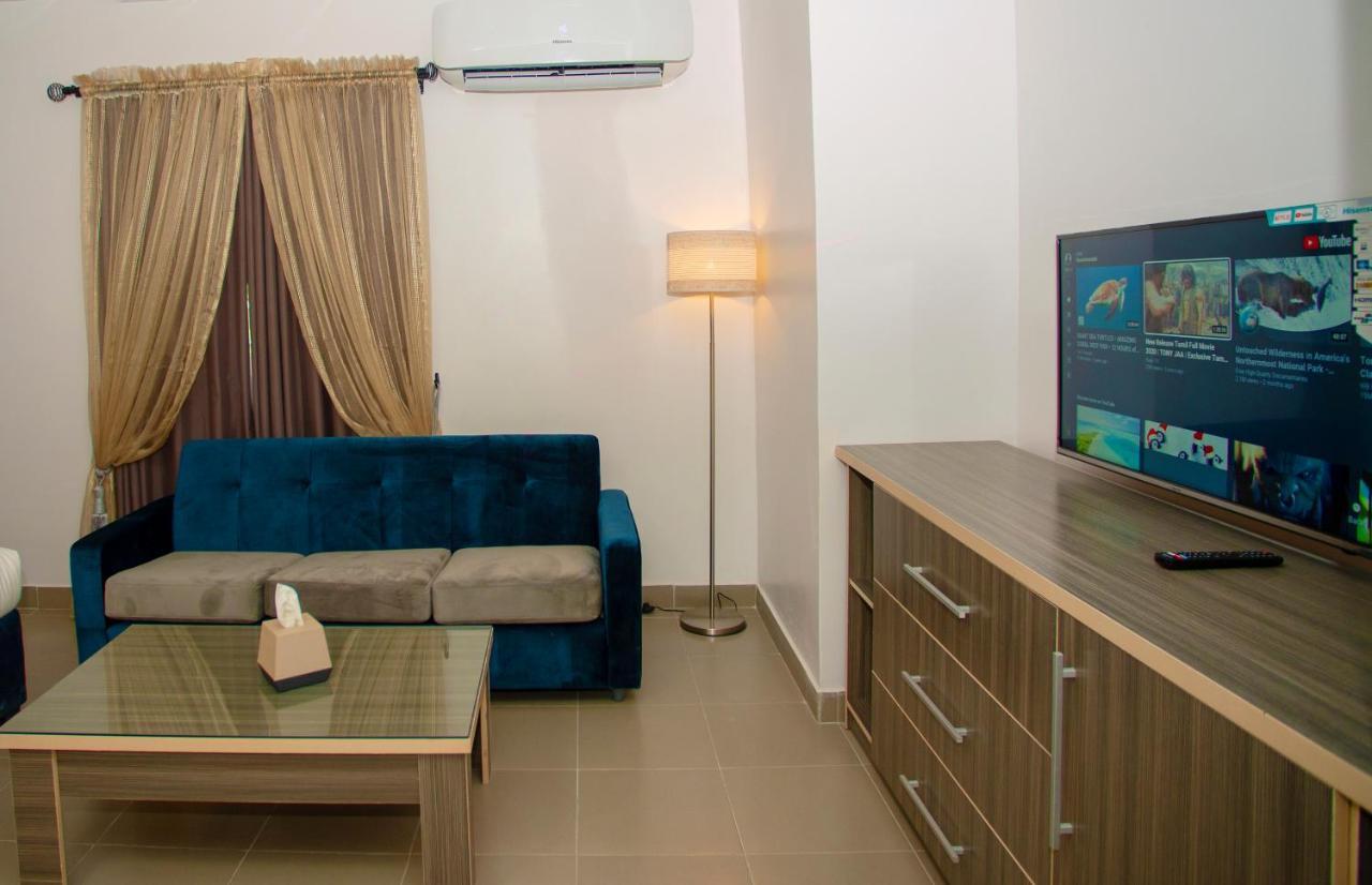 Riviera Suites Lagos Esterno foto