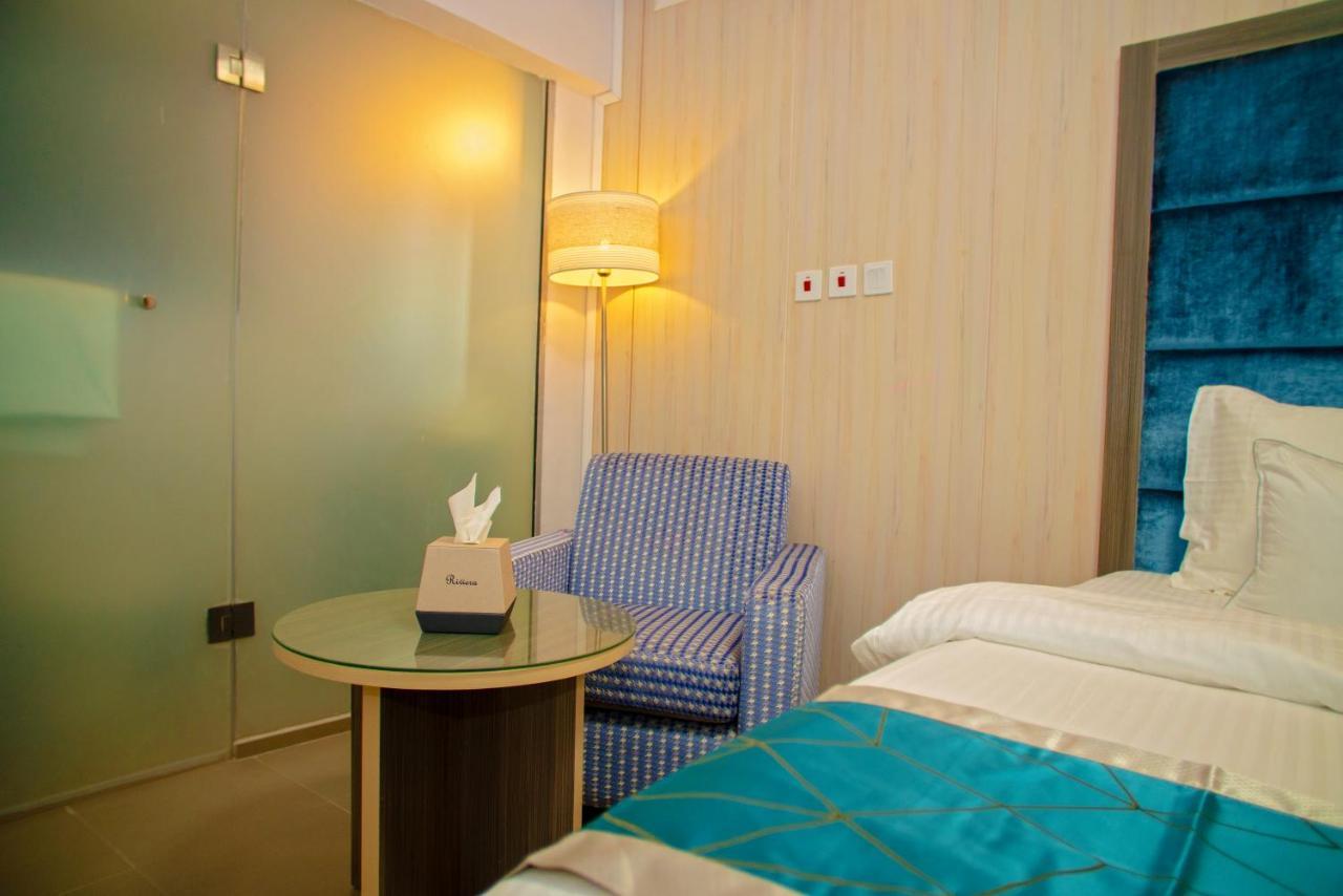Riviera Suites Lagos Esterno foto