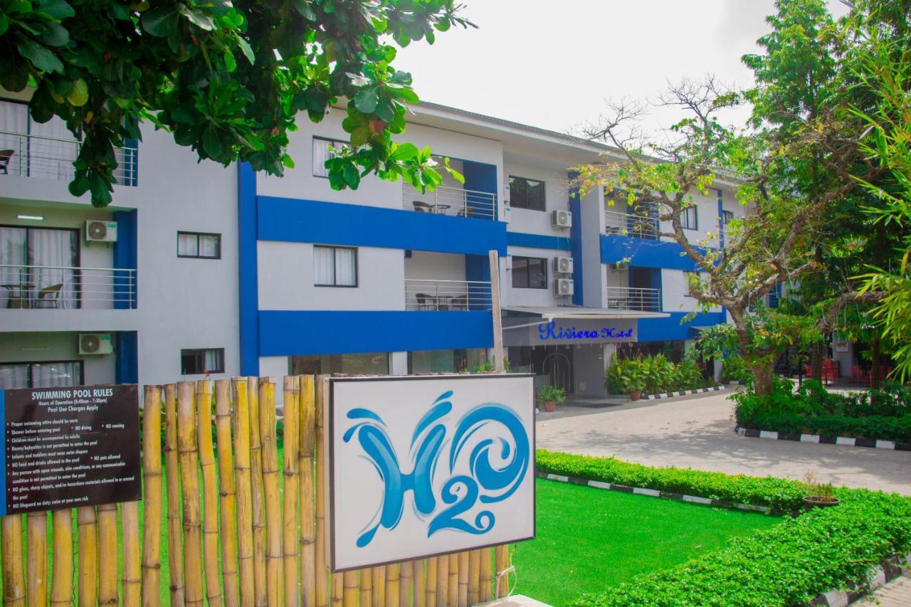 Riviera Suites Lagos Esterno foto