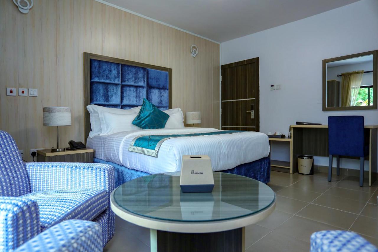 Riviera Suites Lagos Esterno foto